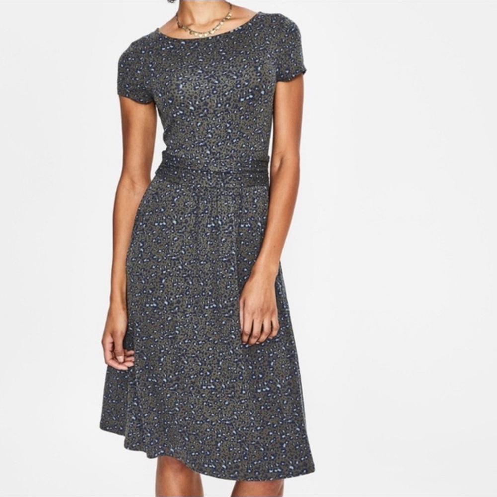 Boden Amelie Jersey Dress- Classic Khaki Animal Print 6R